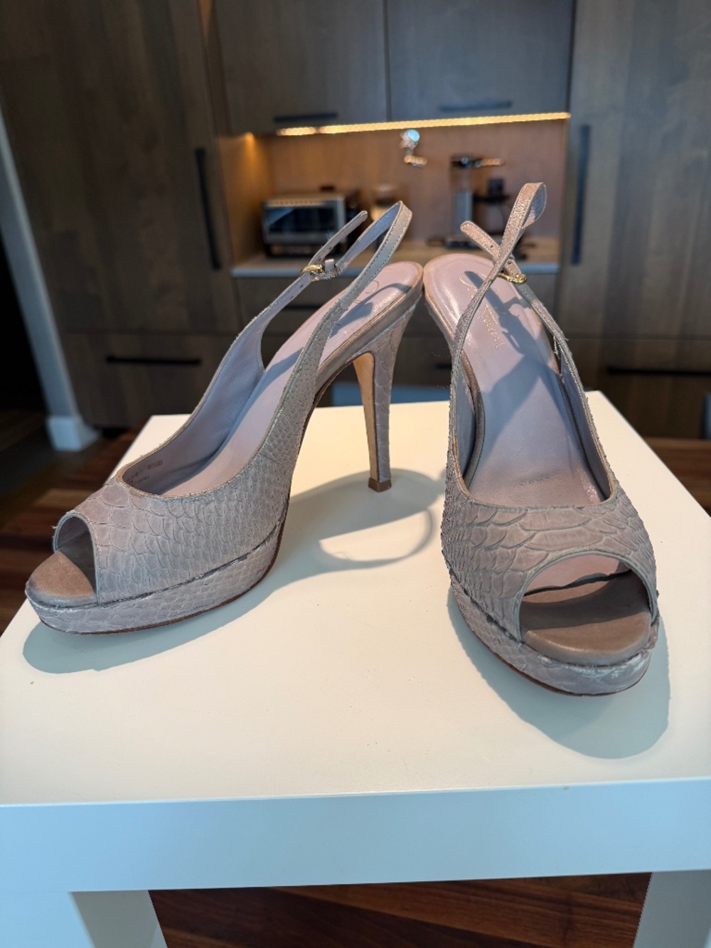 Cole Haan x Nike Air Gray Snakeskin Peep Toe Platform Slingbacs Size 9 1/2 B